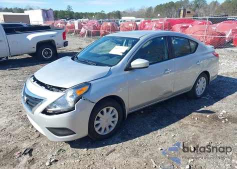 2017 Nissan Versa 1.6 Sv z USA, uszkodzony, nr VIN 3N1CN7AP1HL869694